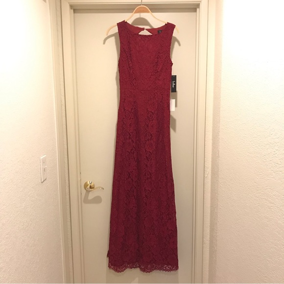 NWT Lulus Brilliant Babe Wine Red Lace Maxi Dress sz S - Picture 3 of 11